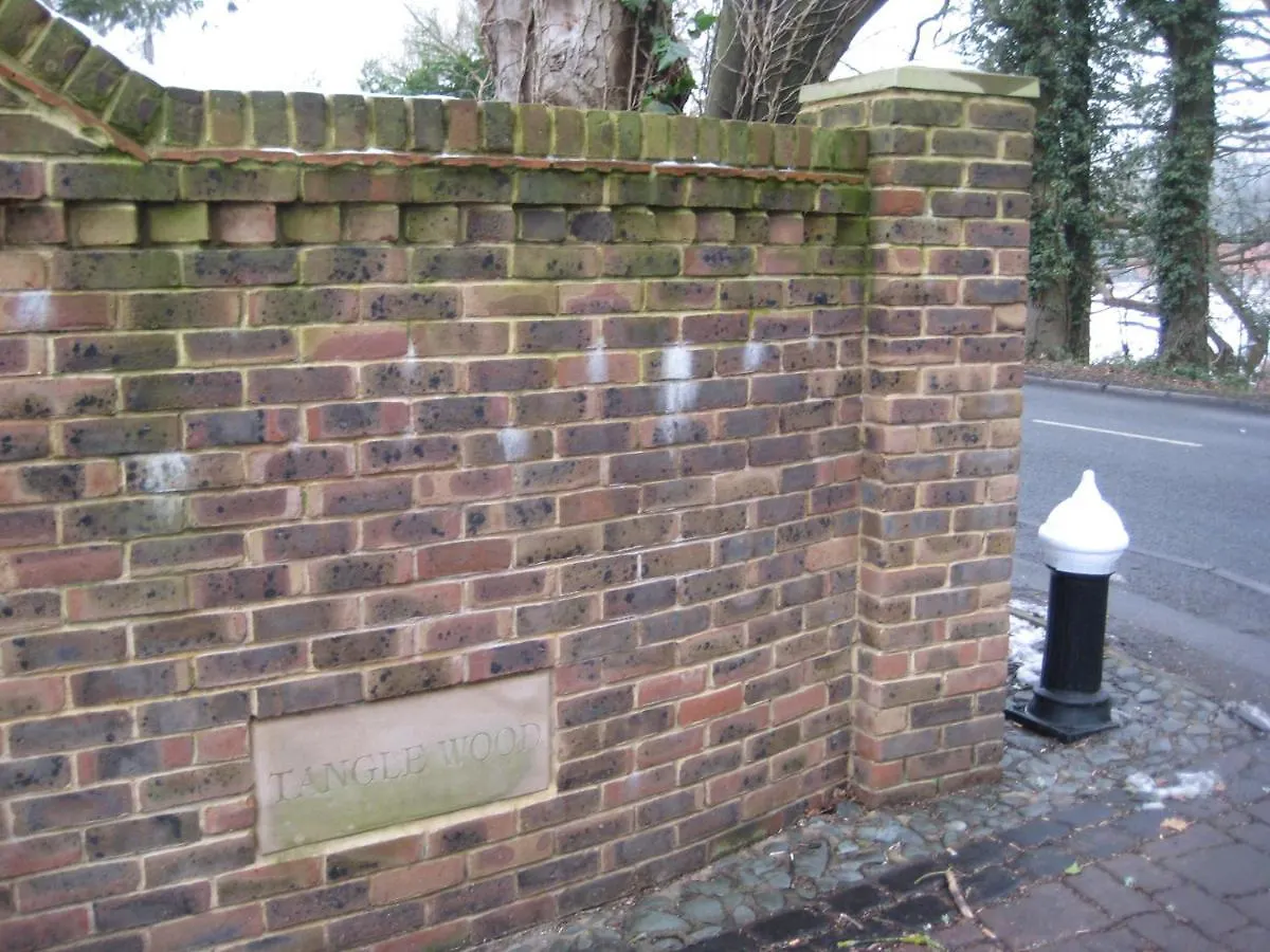 ****  Tanglewood Gatwick Bed & Breakfast Crawley  Großbritannien
